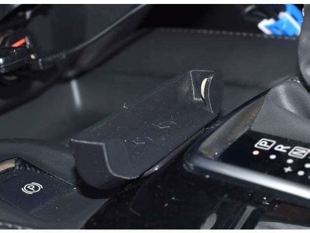 Photo of Nissan T32 (X-Trail, Rogue) phone holder
