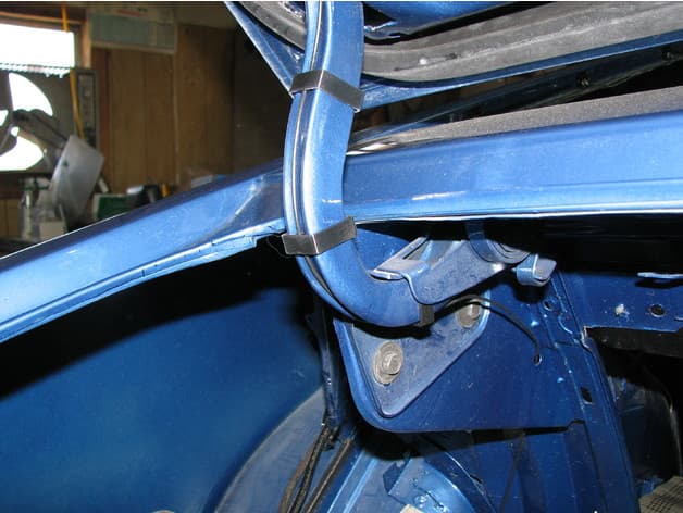 Photo of 69 mustang trunk inside lite wire clip2