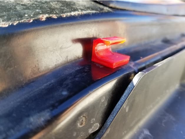 Chevy S-10 Hood Prop Rod Clip preview
