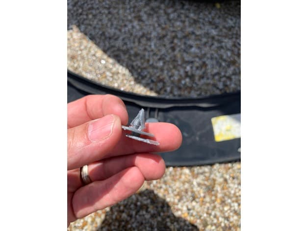 Mini Exterior trim clip preview