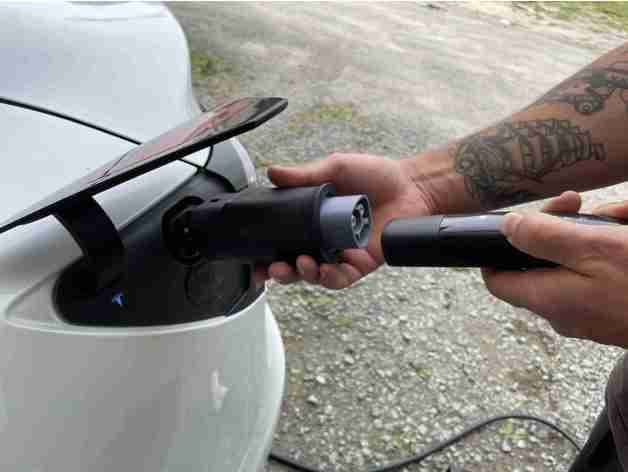Adapteur Tesla USA to Type 2 preview