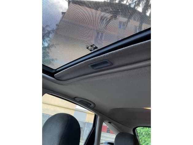 Ford Focus MK1 - Sunroof Shade Handle preview
