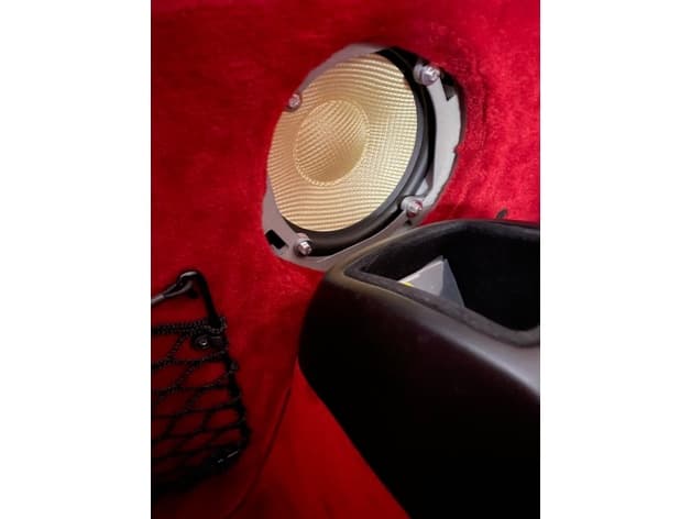 Subwoofer Mount Adapter Ring - Alfa Spider 916 preview