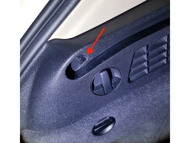 AUDI Q3 Boot Cover Lock preview