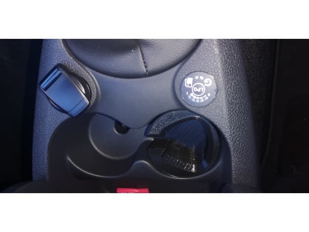Dacia Sandero II and Skoda Roomster E-Vape Holder preview