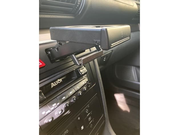 IPhone stand for Audi preview