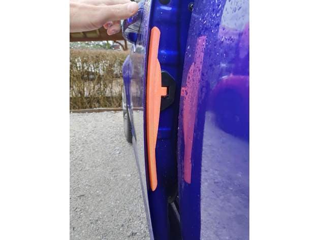 Ford focus door guard preview