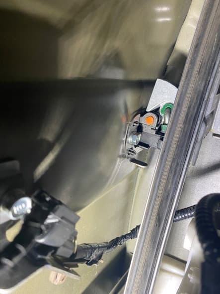 Honda Odyssey Door Hinge Pivot Pin preview