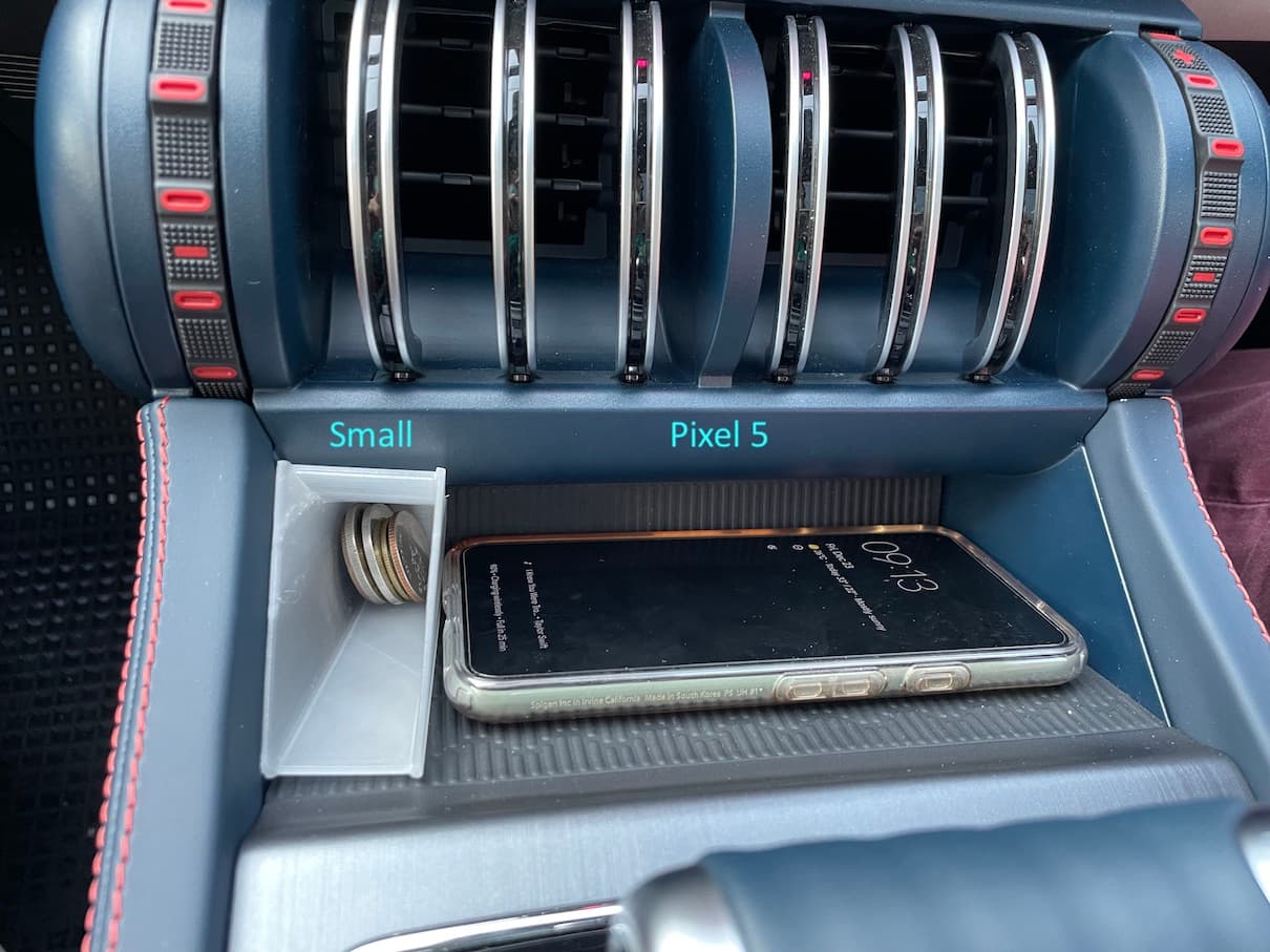 Coin Holder (wireless charging tray) for BYD Atto 3 preview