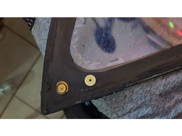 Photo of 300zx quarter panel window clips