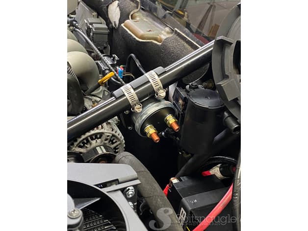 Photo of Lotus Exige Battery Disconnect