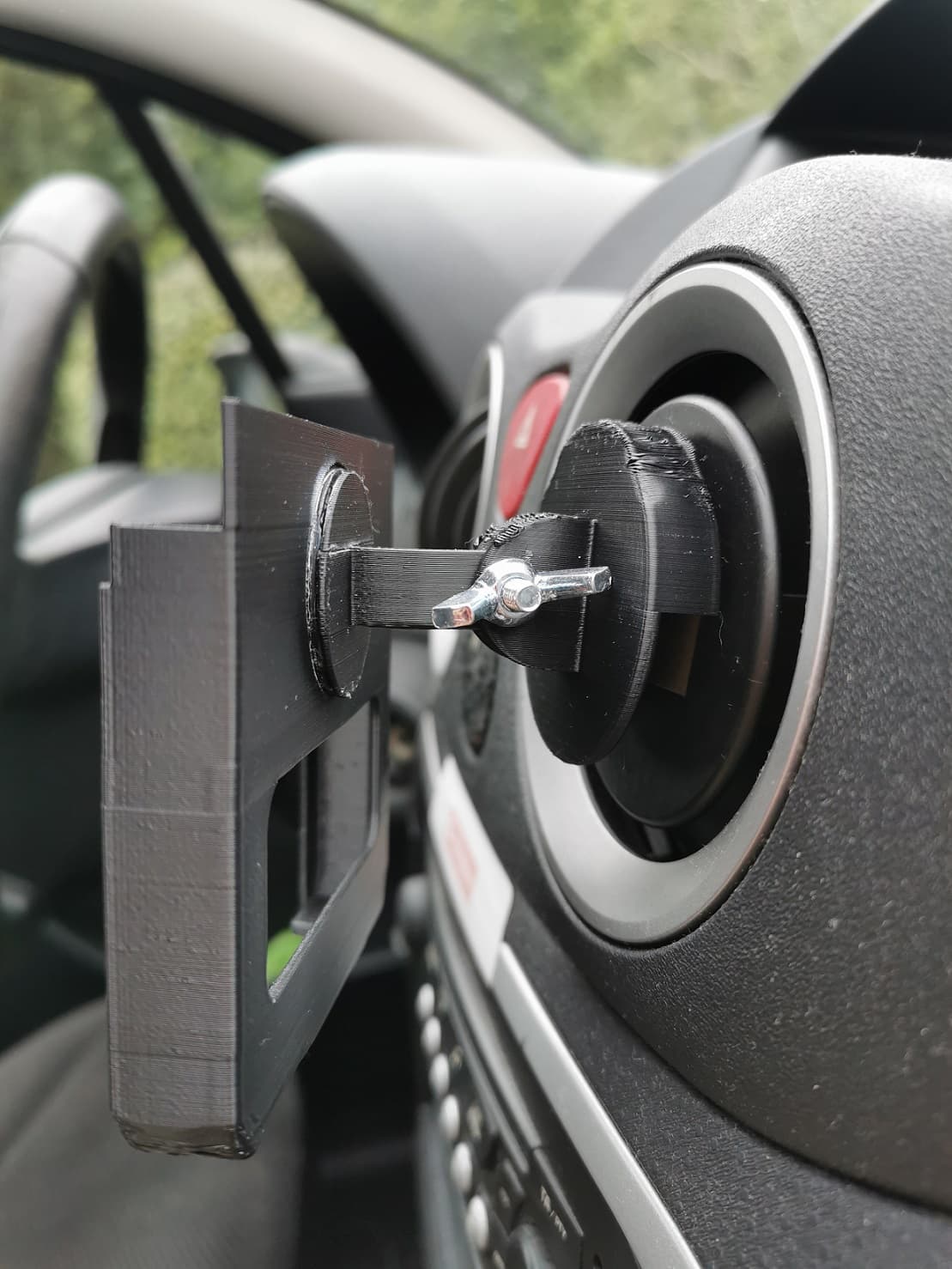 citroen C3 phone mount preview