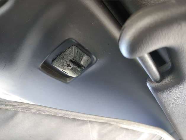 1998 Saab 900 sun visor clip preview