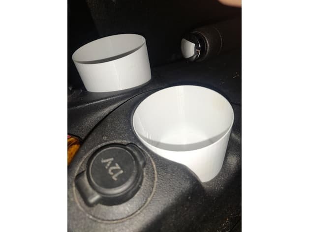 Photo of citroen c3 picasso cup holder extension