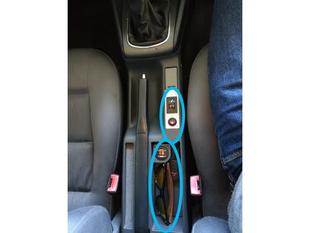 Audi A4 b5 switch and usb holder preview