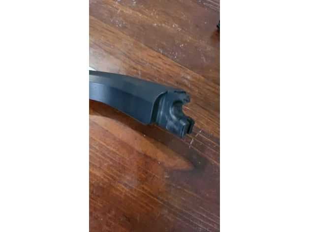 Toyota Yaris rear wiper attachment replacement (2005-2011) preview