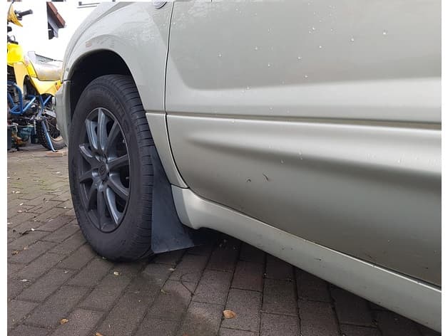 Photo of Subaru Forester SG Mudflaps front