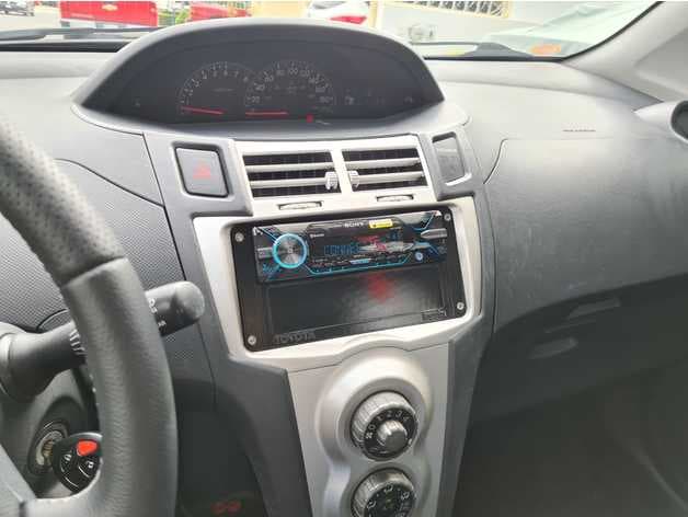 Photo of Toyota Yaris 1 DIN Dash Trim