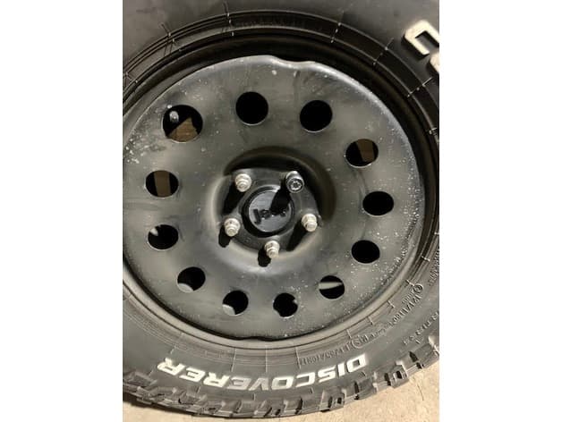 Jeep JK steel rims center cap preview