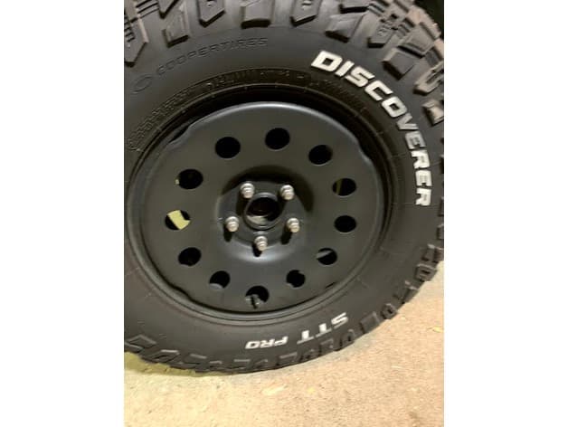 Photo of Jeep JK steel rims center cap