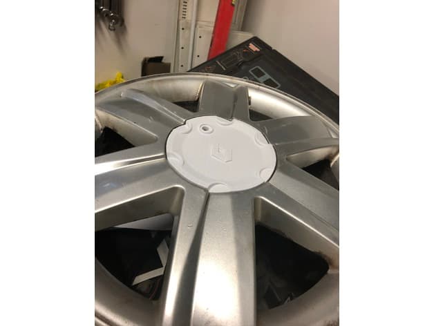 Renault Megane Alloy wheels centre cap preview
