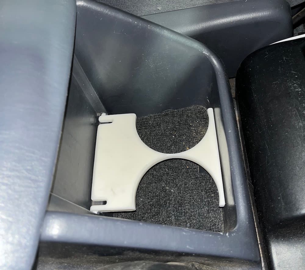 Toyota Prado 90 series cup holder preview