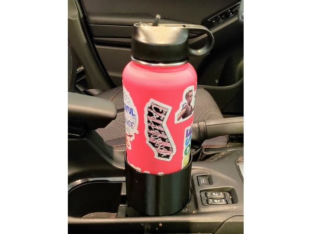 Photo of 2019 Subaru Crosstrek_40 oz Water Bottle Holder