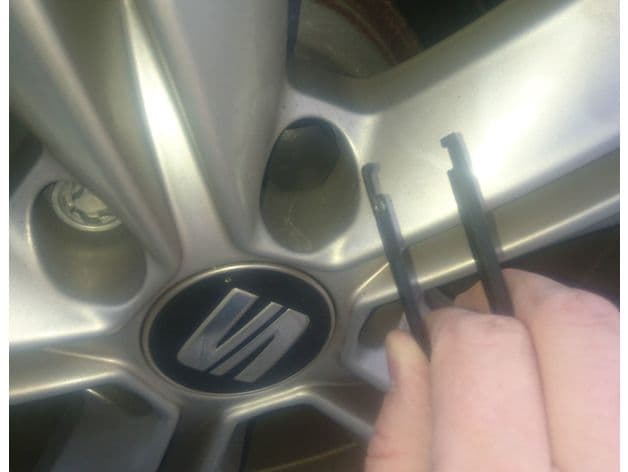 Seat VW Wheel Nut Cap Remover Tool preview