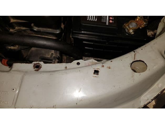 Photo of Ford Ka 2001 Hood Rod Clip Support