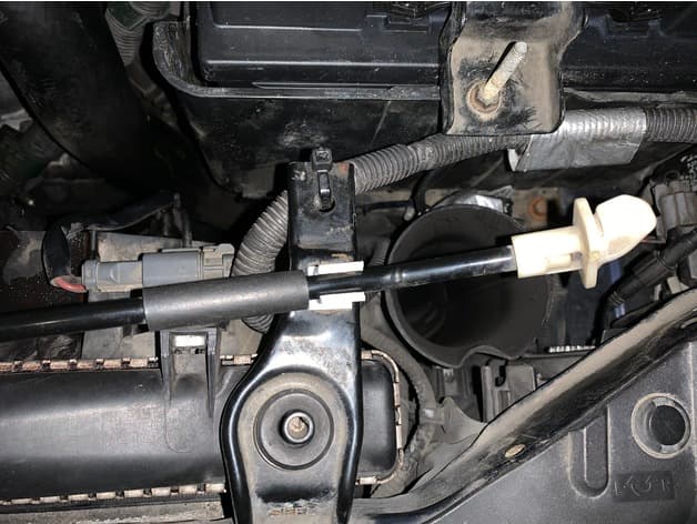 Honda Clip fuer Motorhaube preview