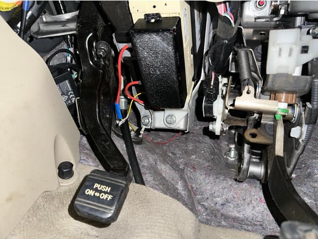 2012 Toyota Camry tall fuse box cover preview