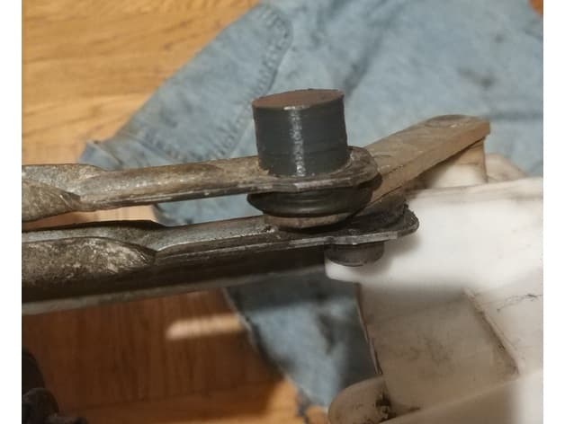 Nissan Micra K12 bushing for wiper trapeze preview