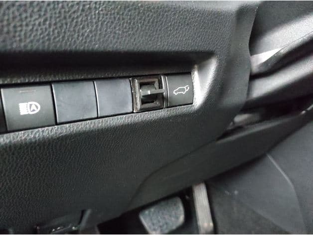 Toyota RAV4 gen.V switch holder preview
