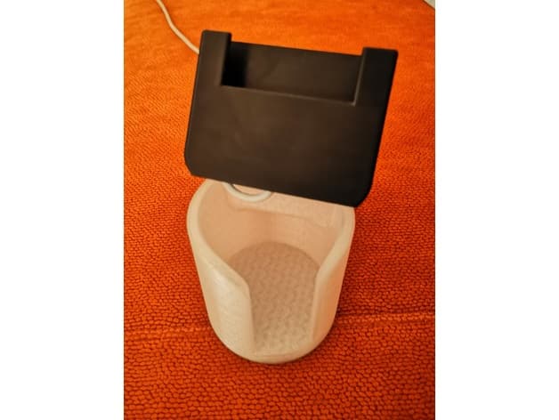 Ford Focus Cup Holder Smartphone Dock preview