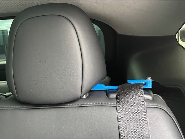 Tesla Model Y 2nd Row Seat Belt Guide preview