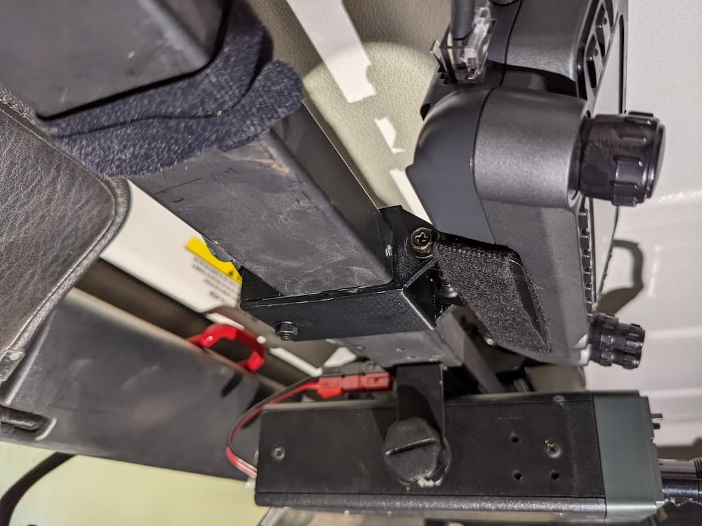 Jeep accessory bar mount preview