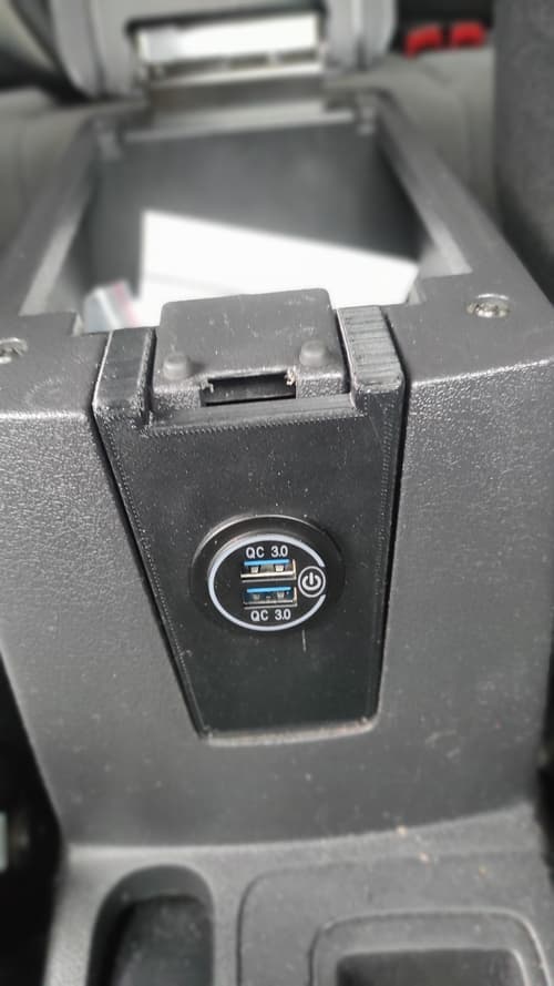 Plug for armrest Jeep Compass 2015 preview
