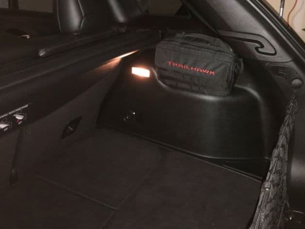 Jeep Cherokee KL Cargo Management System Right preview