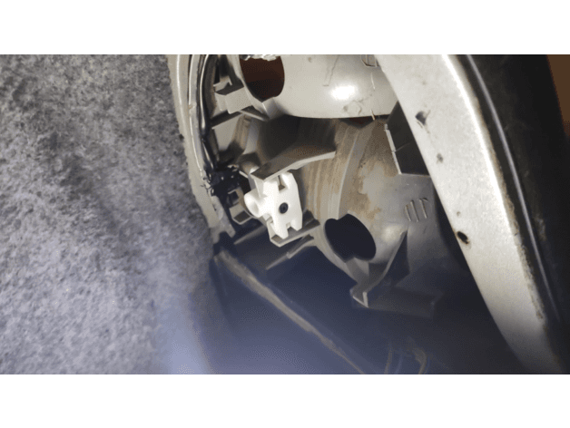 Tail Light Bulb Holder Broken Tab Fix for 1999 BMW 3 Series E46 preview