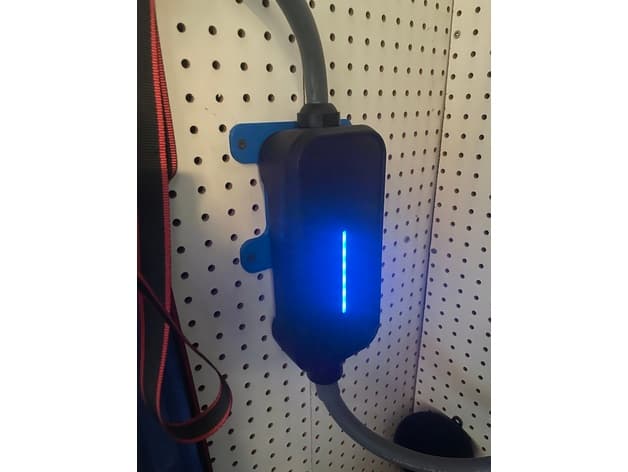 Simple Wall Mount for 2023 Mini Cooper SE Flexcharger preview