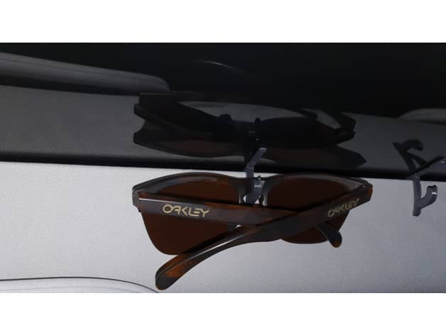 Tesla model Y 2022 sunglasses hook preview
