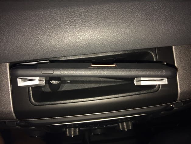 2019 ram 1500 phone holder preview