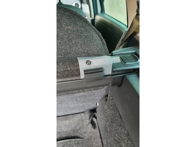 Renault Clio Estate plage arrière embout- rear deck end cap preview