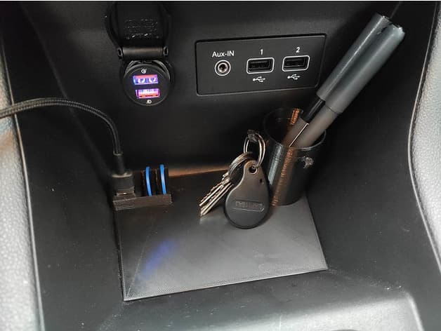Photo of Renault CLIO 5 V : Organisateur console / Console organizer