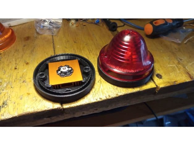 Stop / Trurn indicator housing Critroen 2CV Citronnete Mehari - image 5 of 6