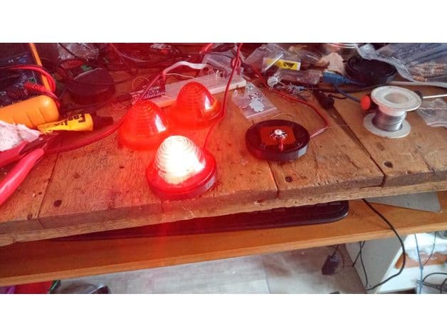 Stop / Trurn indicator housing Critroen 2CV Citronnete Mehari - image 3 of 6