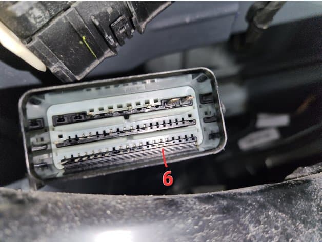 Ford Maverick Lux Light Button Holder - image 4 of 6