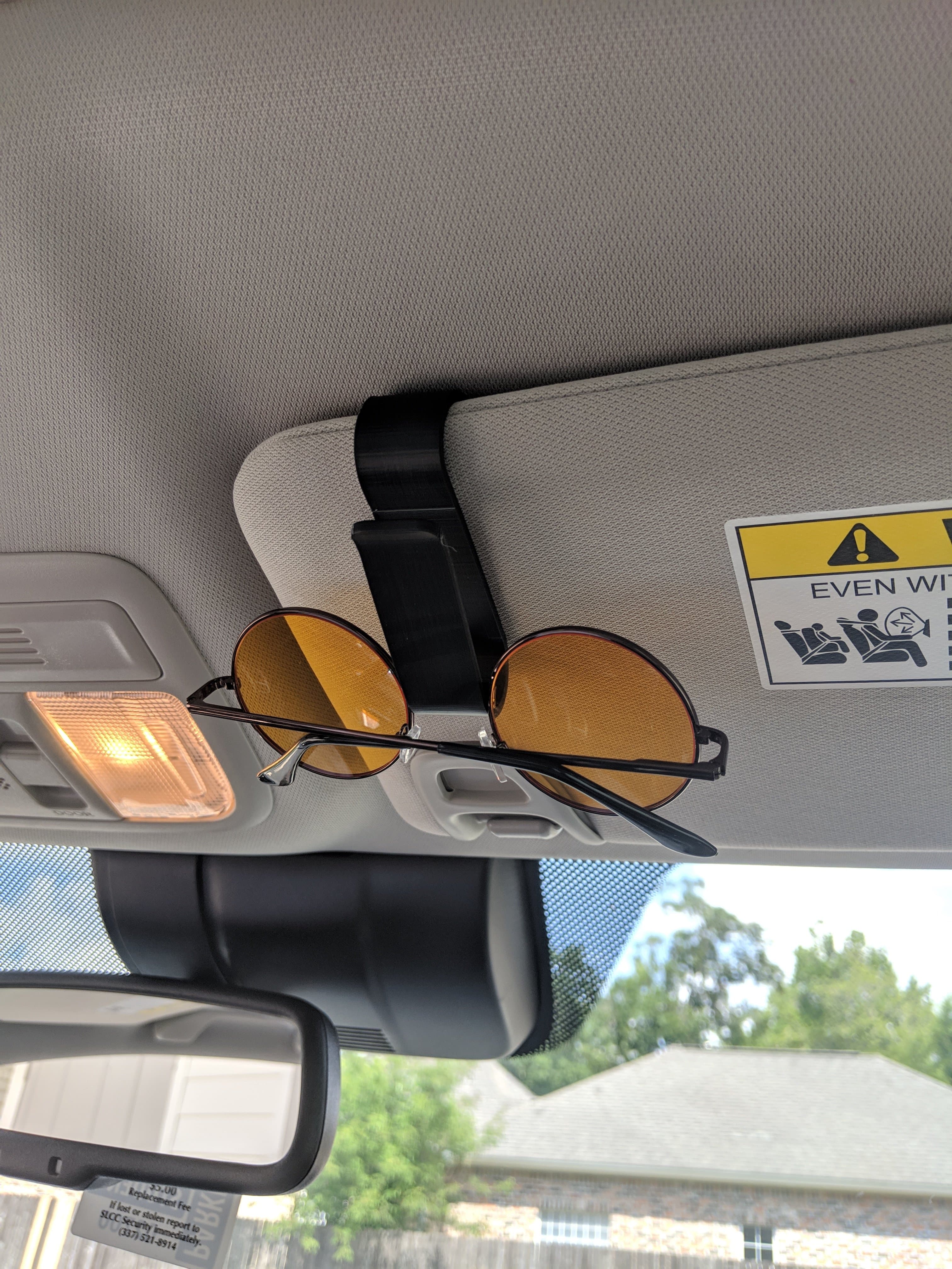 Photo of Sunglasses Clip
