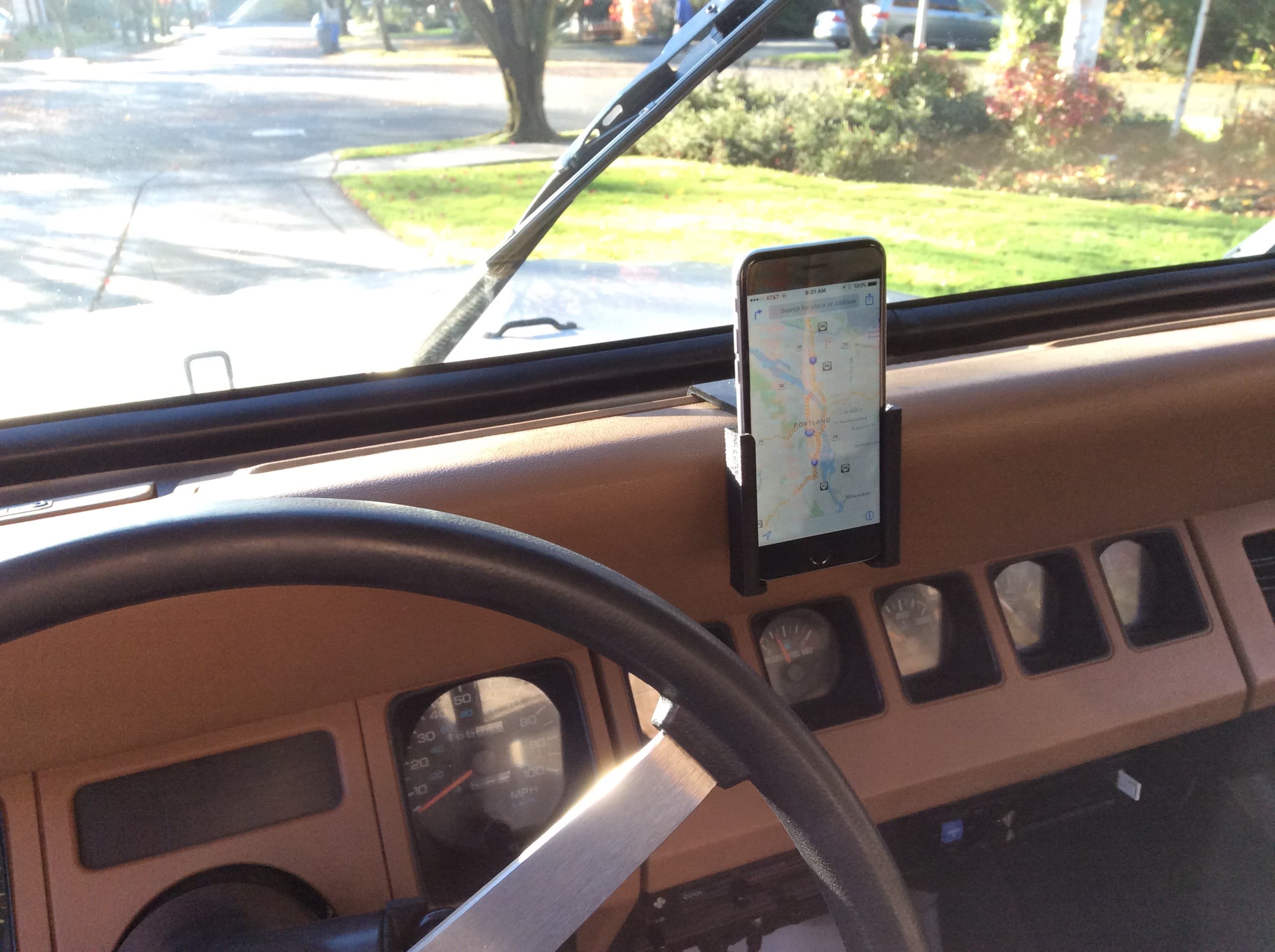 Photo of iPhone 6 mount for Jeep Wrangler YJ