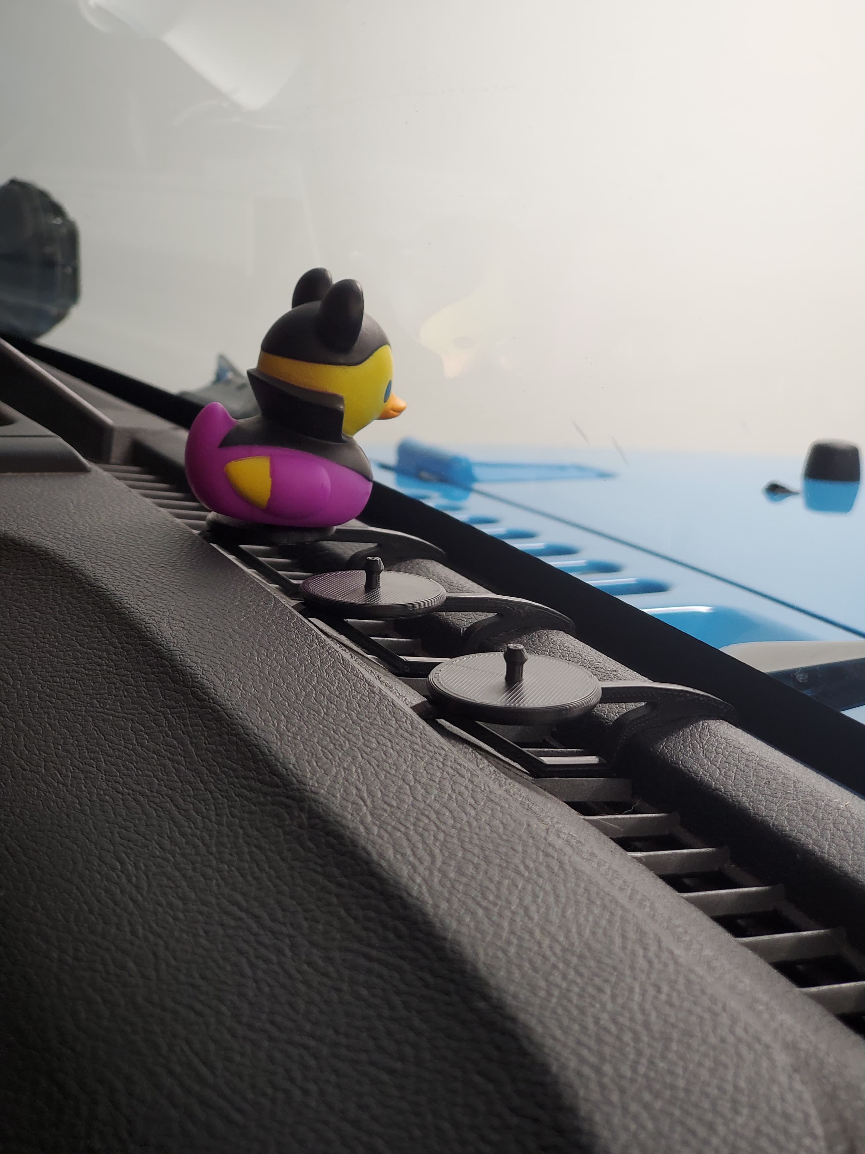 Jeep Wrangler JK Dashboard Duckholder - image